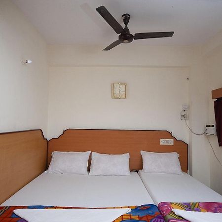 Spot On 38565 Hotel Surya Thiruvengadam St Chennai Extérieur photo