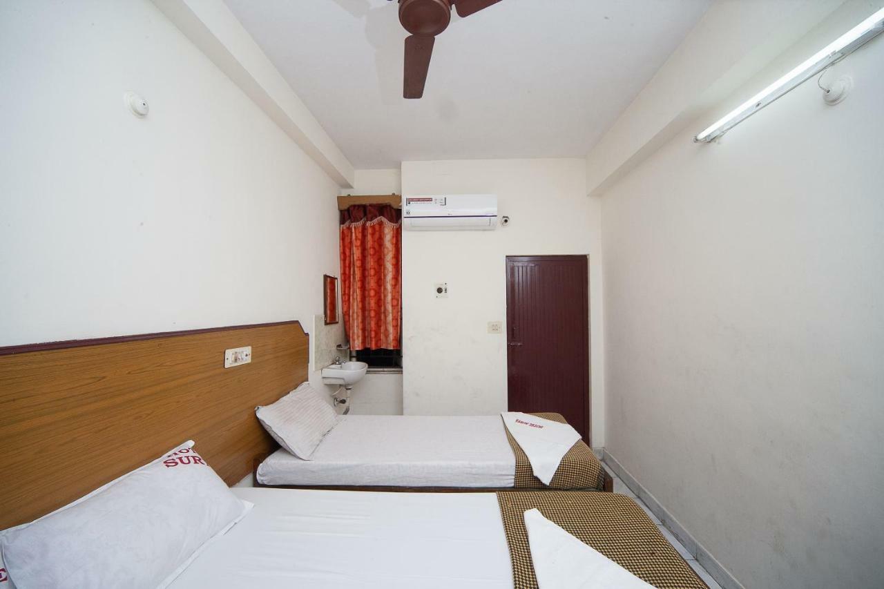 Spot On 38565 Hotel Surya Thiruvengadam St Chennai Extérieur photo